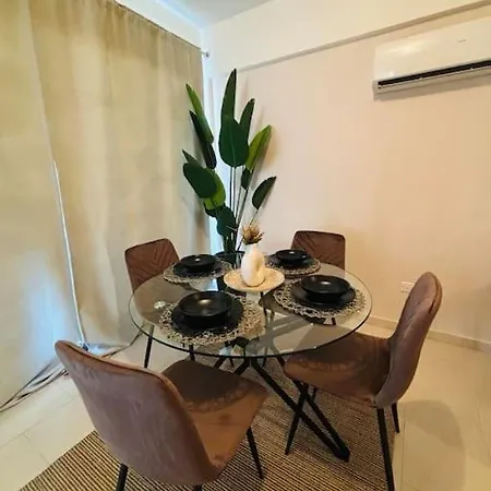 דירה Two Bedroom Luxury *